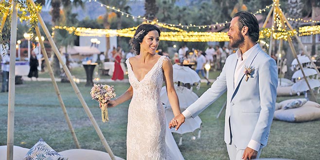 Festival tadında düğün