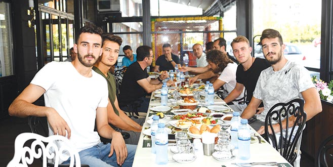 Harun Tekin cezasını ödedi! Harun Tekin cezasını ödedi!