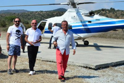 Ali Ağaoğlu helikopterle gelip el öptü!