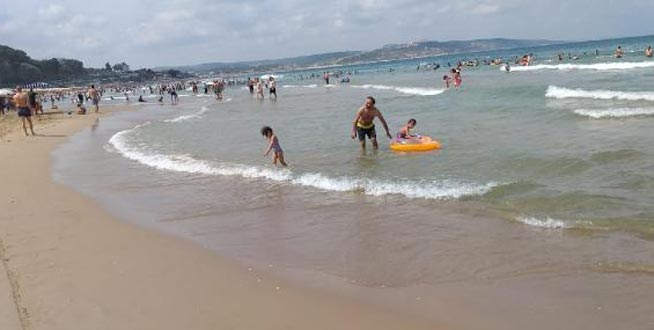 Şile’de denize girmek yasaklandı! Şile’de denize girmek yasaklandı!