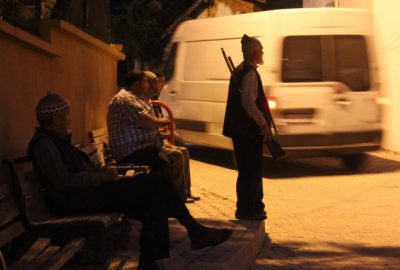 Bursalı köylülerden domuz nöbeti