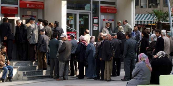 Mahkemeden, milyonlarca emekliyi ilgilendiren karar