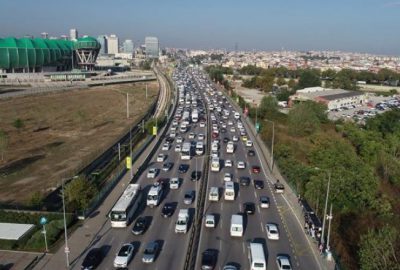 Okulların açıldığı ilk gün Bursa trafiği havadan görüntülendi