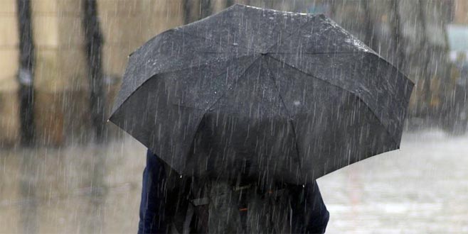 Meteoroloji, İstanbul'da gök gürültülü sağanak yağış uyarısı yaptı. Meteoroloji Genel