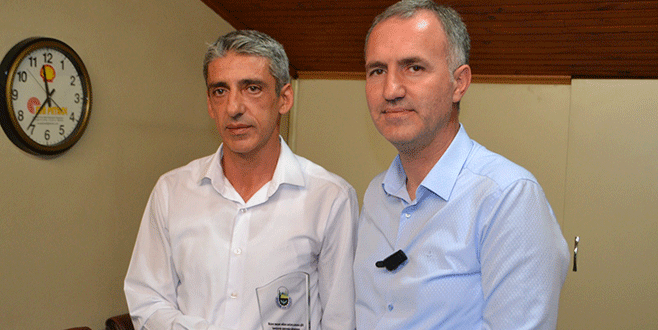 Örnek davranışa başkandan ödül