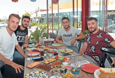 Kesene bereket Barış Yardımcı