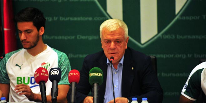 Ali Ay’dan Grosicki ve Harun Tekin açıklaması