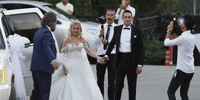 Kılıçdaroğlu ailesinin mutlu günü Kılıçdaroğlu ailesinin mutlu günü