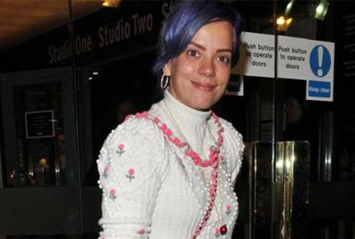 Ünlü şarkıcı: Para vererek cinsel ilişkiye girdim