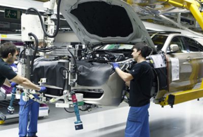 Rus otomobil üreticileri Türkiye’yle ticarette doları bırakıyor