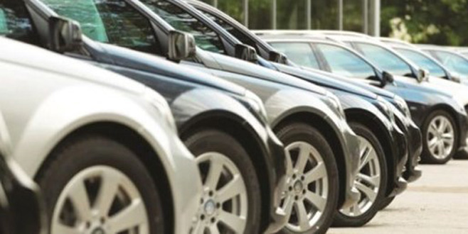 Bakan Albayrak düğmeye bastı: Kamuda araç tasarrufu başlıyor Bakan Albayrak düğmeye bastı: Kamuda araç tasarrufu başlıyor