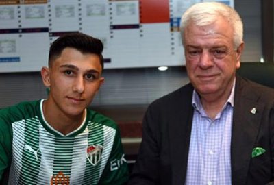 Oynamak için can atıyorum