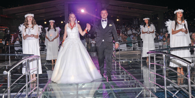 Onlar erdi muradına