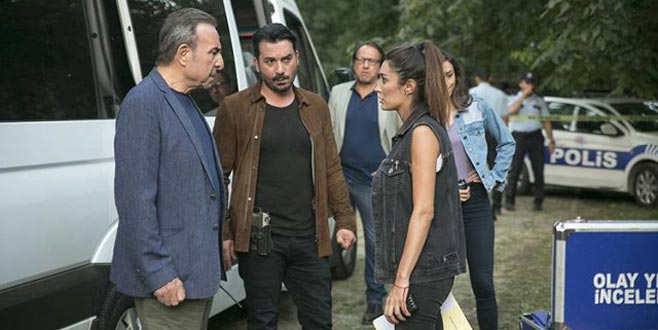 Fenomen dizi ilk bölümüyle rekor kırdı!