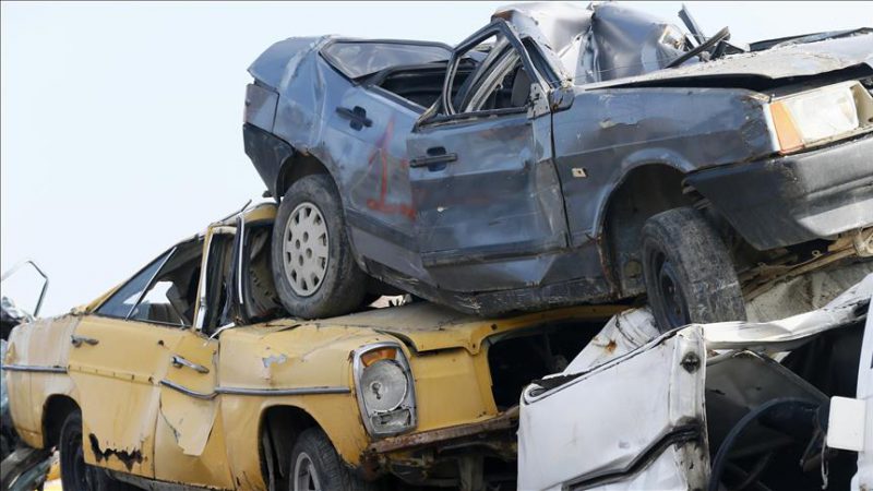 Kamuoyunda "hurda araç teşviki" olarak bilinen uygulamayla hurdaya ayrılan otomobil