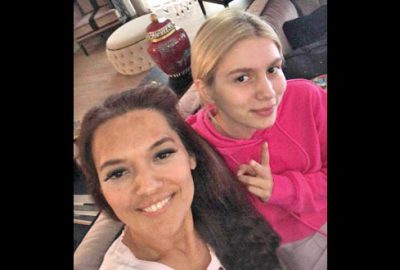 Demet ablasına moral verdi