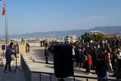 Kestel’de iki yeni okul binası eğitime başladı