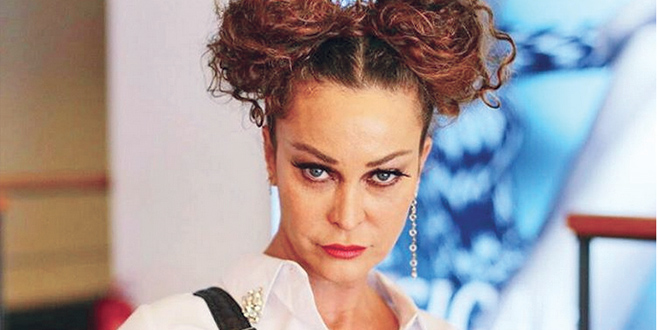 Düğün salonunda da sahneye çıkarım!