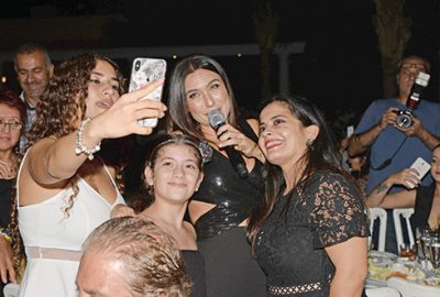 Şevval’den selfie rekoru