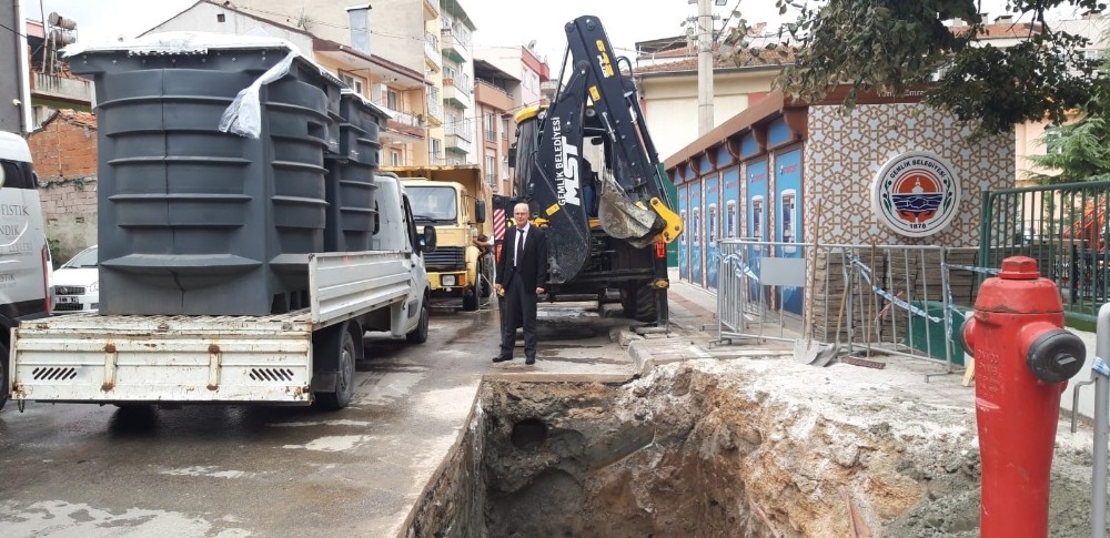 Gemlik’te yer altı çöp konteynırları yaygınlaşıyor