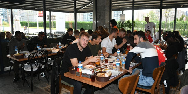 Pamuk eller cebe Lima Pamuk eller cebe Lima