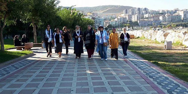 Gemlikliler sağlıklı yaşam için yürüdü Gemlikliler sağlıklı yaşam için yürüdü
