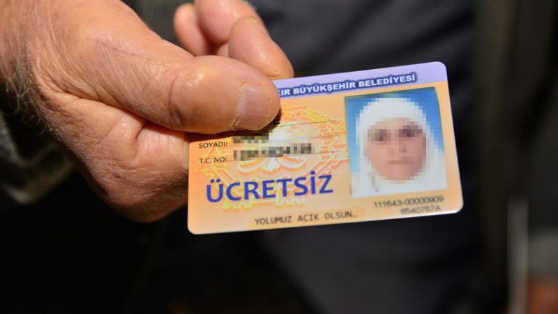 ’65 yaş üzerindekiler ulaşım hakkında engel istemiyor’ TÜED Hukuk Danışmanı Yazıcıoğlu, 65 yaş üzerindekilerin şehir içinde ücretsiz
