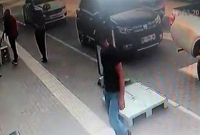 Kalaşnikoflu soygun girişimi