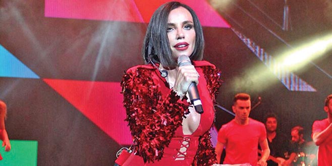 Gülşen’e ‘Süper’ sitem Gülşen’e ‘Süper’ sitem