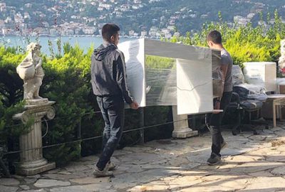 TMSF, Oktar’ın kaçak villasındaki eşyaları taşıyor