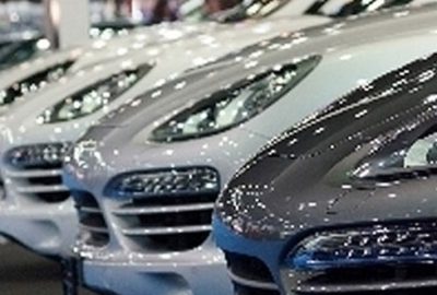 Lüks araç satışına kur darbesi