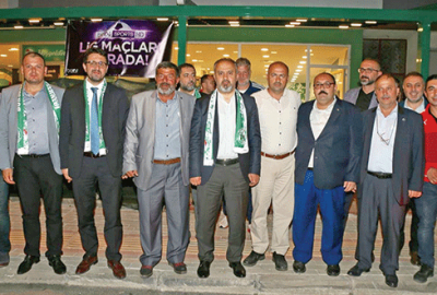 Başkan Aktaş taraftarlarla buluştu