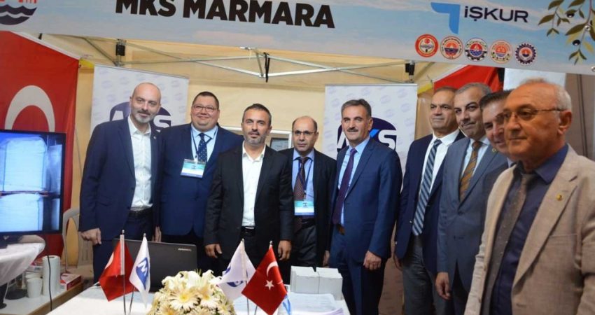 Gemlik’te ‘İstihdam Buluşması’ başladı Bursa'nın Gemlik ilçesinde İş-Kur Müdürlüğü tarafından düzenlenen "2. İstihdam Buluşması"nın
