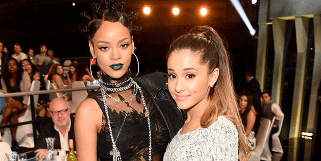 En çok dinlenen 10 isimden 2’si kadın