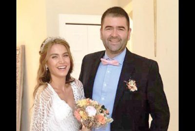 Ünlü oyuncu dünya evine girdi