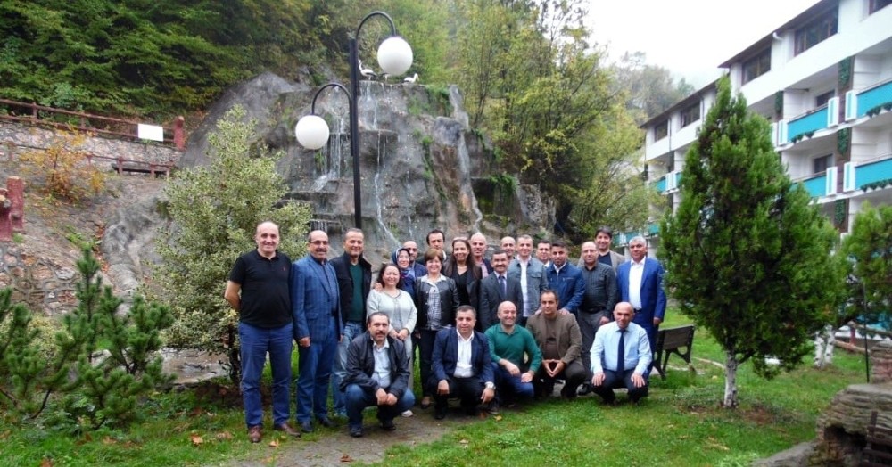 Sgk müdürleri çözüm için toplandı