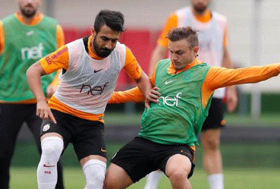 Cim Bom sıkı çalışıyor