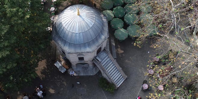 Koza Han zamana meydan okuyor