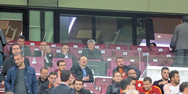 Kim bu çocuk! Kim bu çocuk!