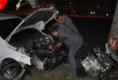 Kontrolden çıkan araç kaza yaptı: Yaralılar var…