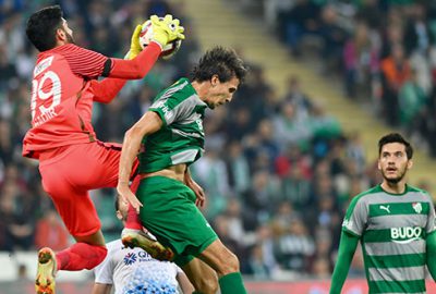 Bursaspor uzatmalarda yıkıldı