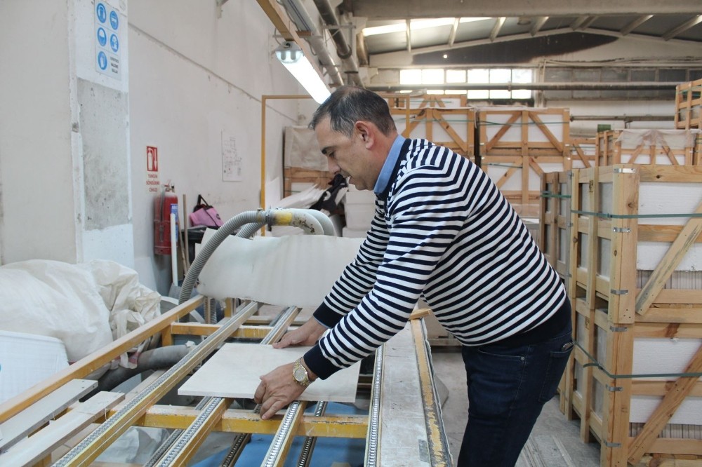 Bu fabrikada asgari ücret bin 800 TL Bu fabrikada asgari ücret bin 800 TL