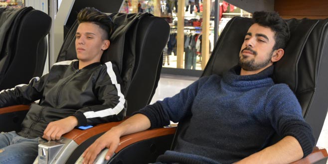 Masaj koltuğuna oturmadan bir daha düşünün!