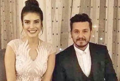 Ünlü çift nişanlandı