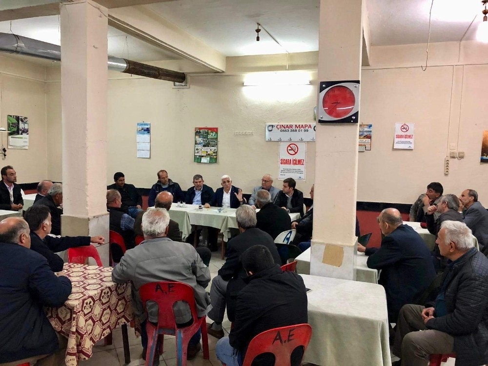 Başkan Asa Fıstıklı Meydanı’nda üreticilerle buluştu