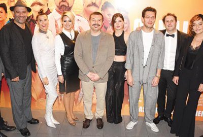 Çakallar geri döndü