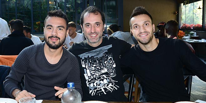 Afiyet olsun beyler! Afiyet olsun beyler!