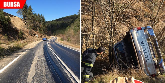 Yola dökülen mazot kamyoneti şarampole uçurdu Yola dökülen mazot kamyoneti şarampole uçurdu