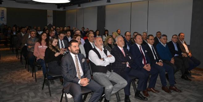 Dijital dönüşümden en çok otomotiv ve tekstil etkilenecek