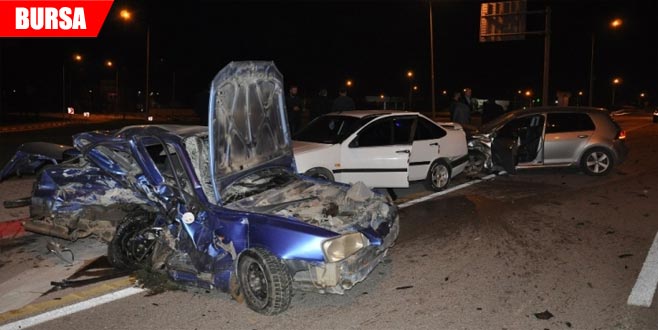 Kaza üstüne kaza: 1 yaralı